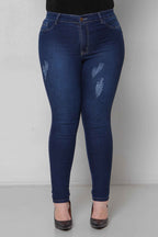 Calça Feminina Jeans Skinny Padrão a Plus com Elastano