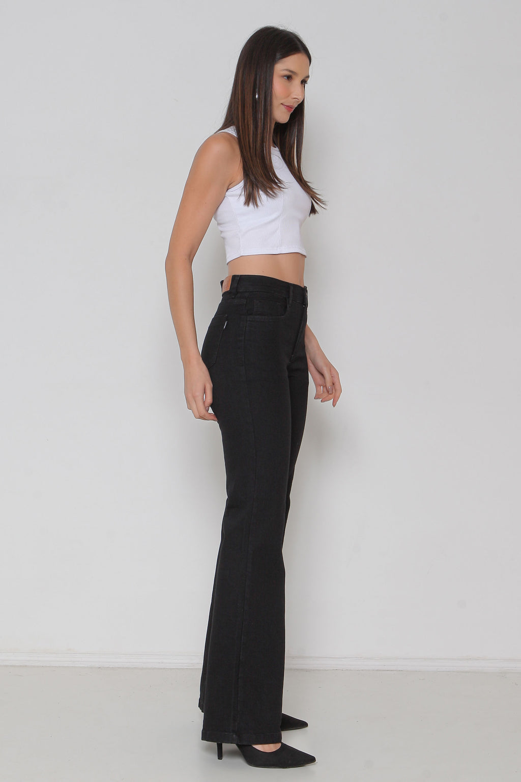 Calça Feminina Jeans Flare Preta com Lycra