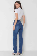 Calça Feminina Jeans Reta com Elastano Padrão a Plus