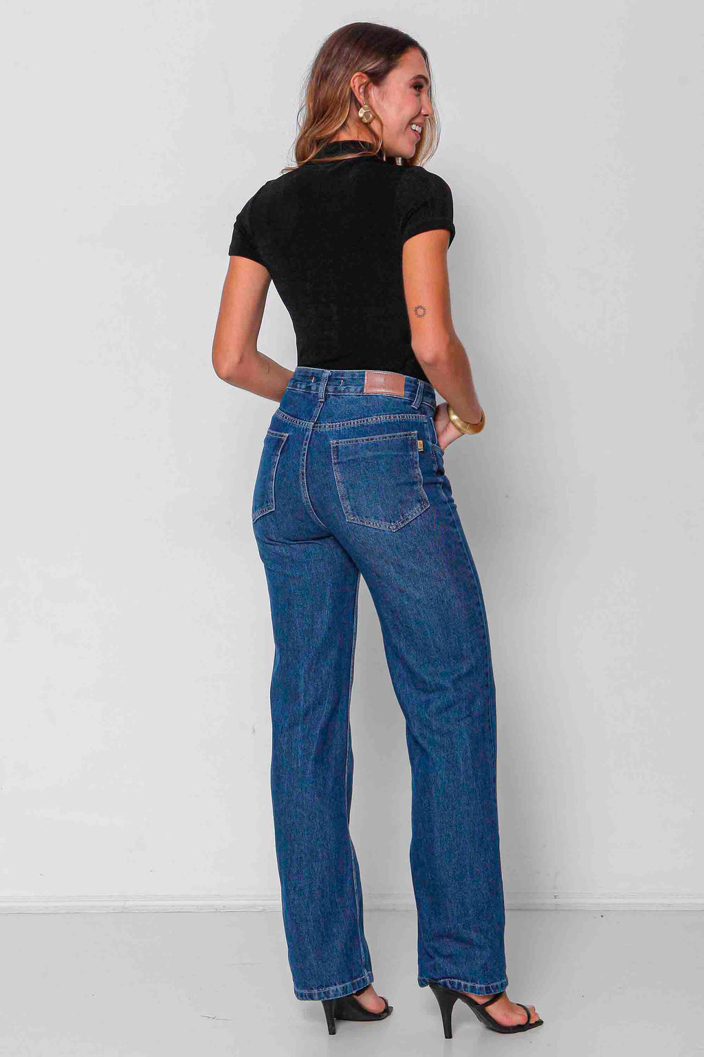 Calça Feminina Jeans Wide Leg "Sequinha" sem Elastano