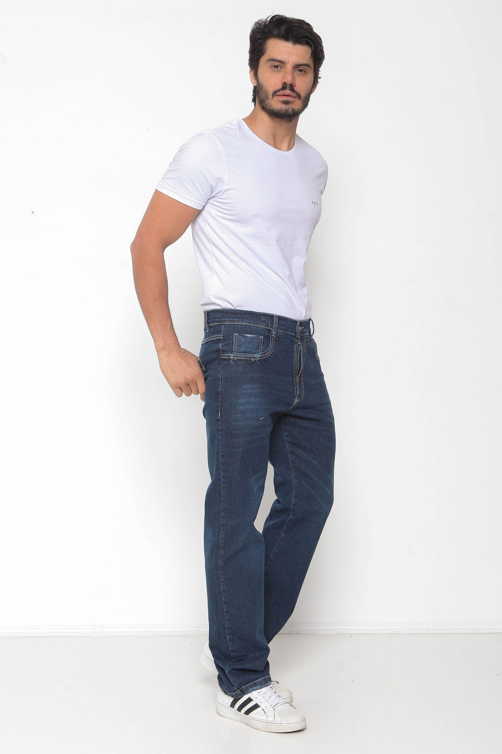 Calça Masculina Jeans Reta Escura com Elastano