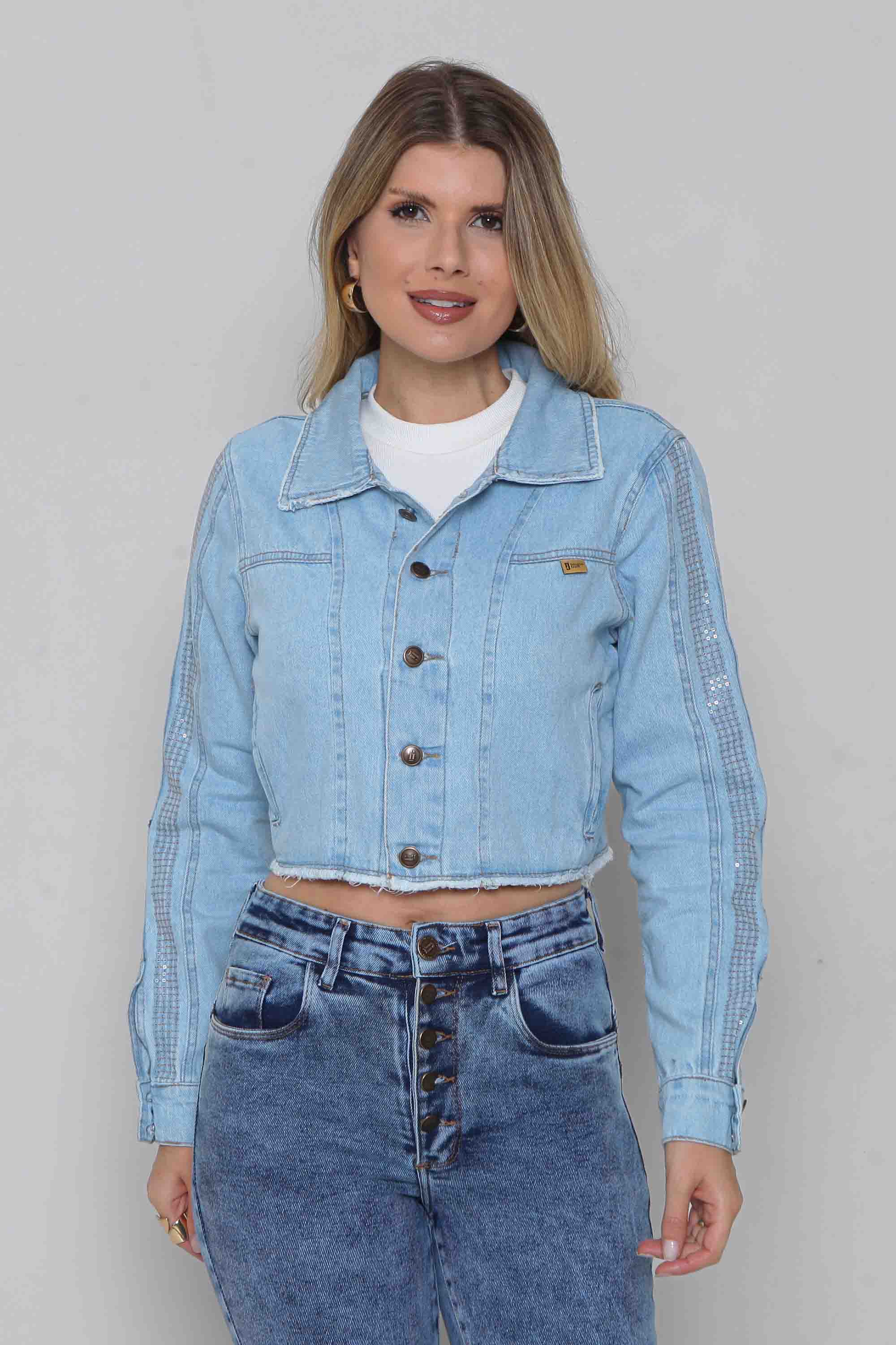 Jaqueta Feminina Jeans Cropped com Detalhe Manga