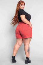 Shorts Sarja Feminino Mom Clochard com Cinto Plus Size