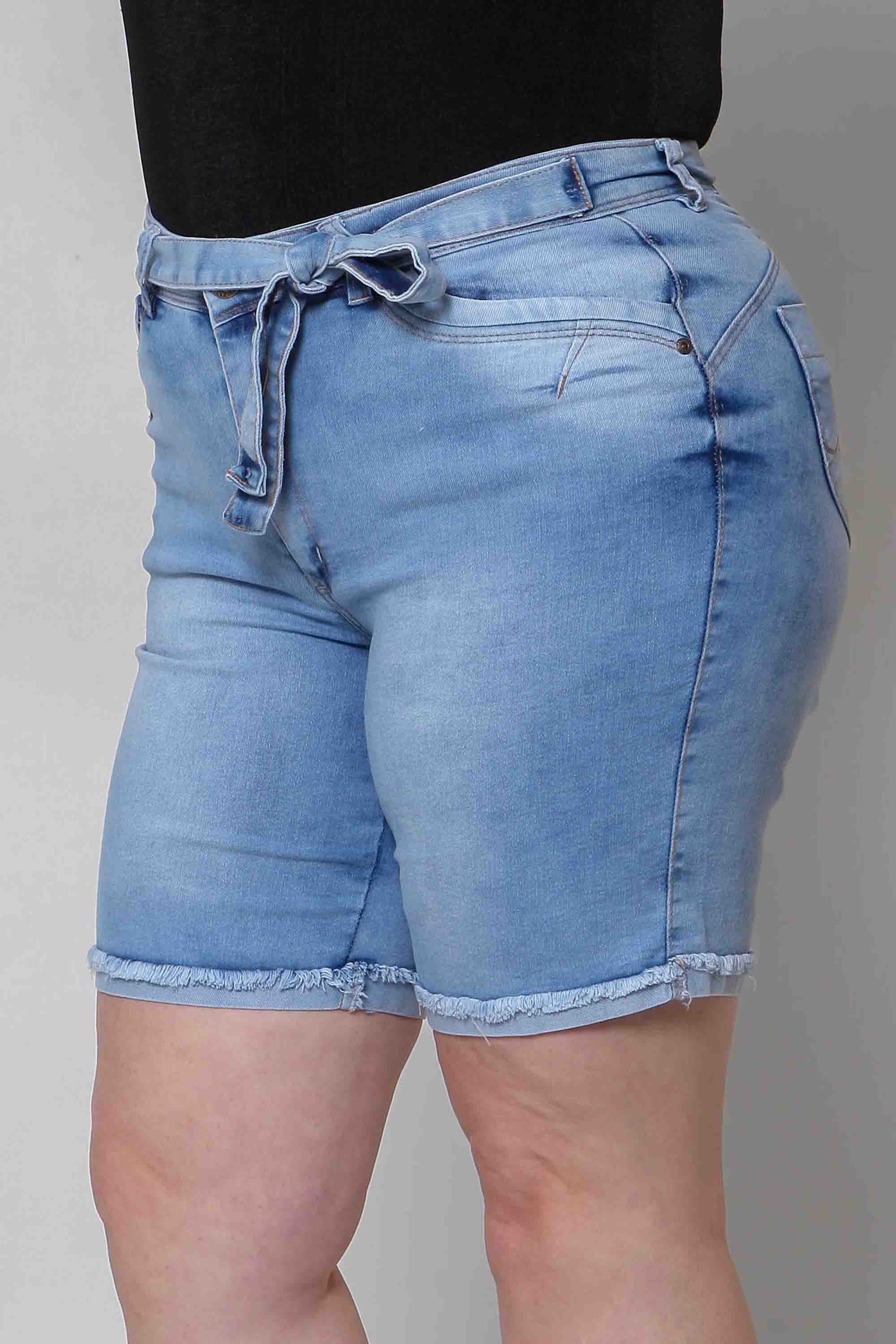 Bermuda Jeans Feminina Ciclista Plus Size com Cinto