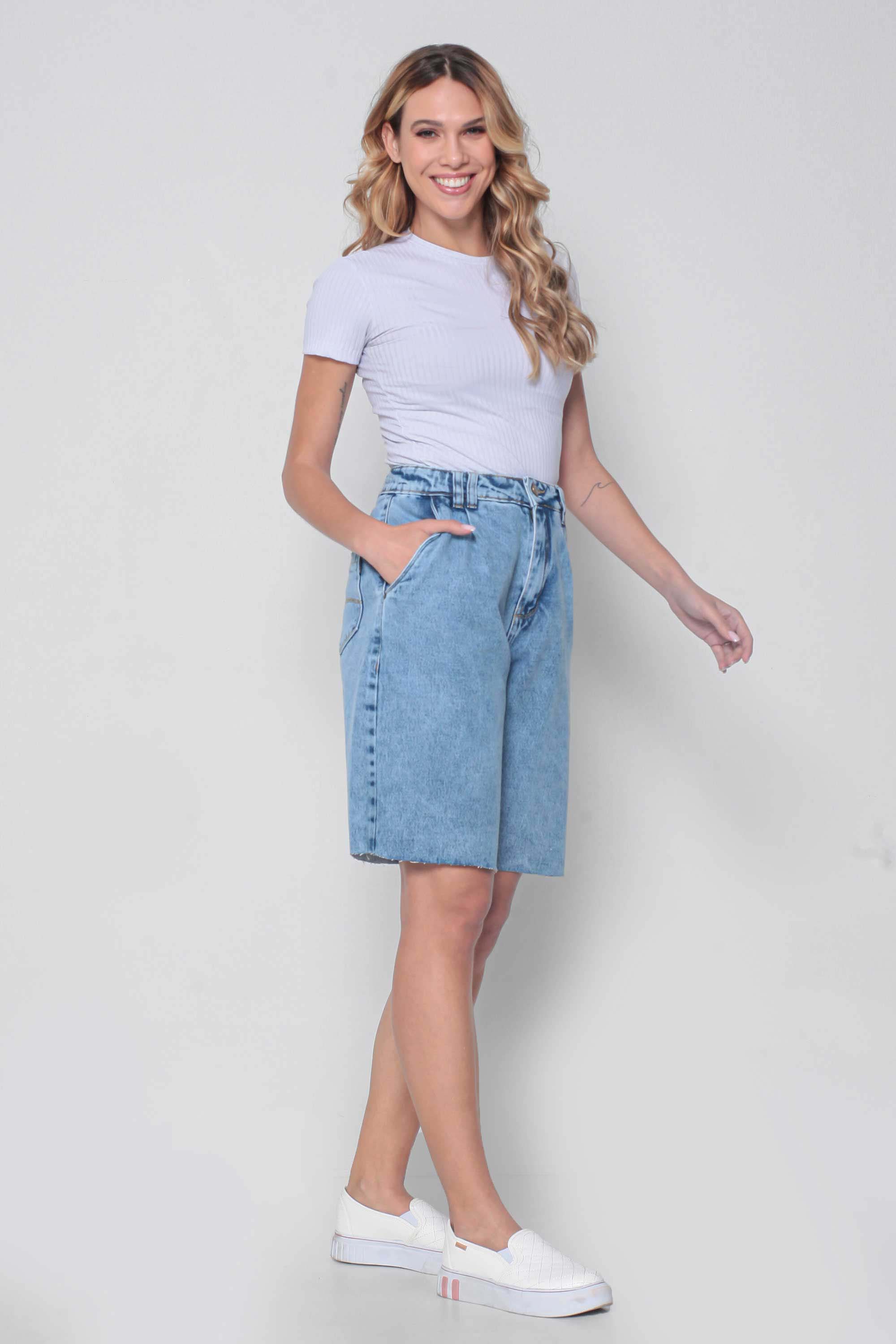 Bermuda Feminina Jeans Jorts com Pence
