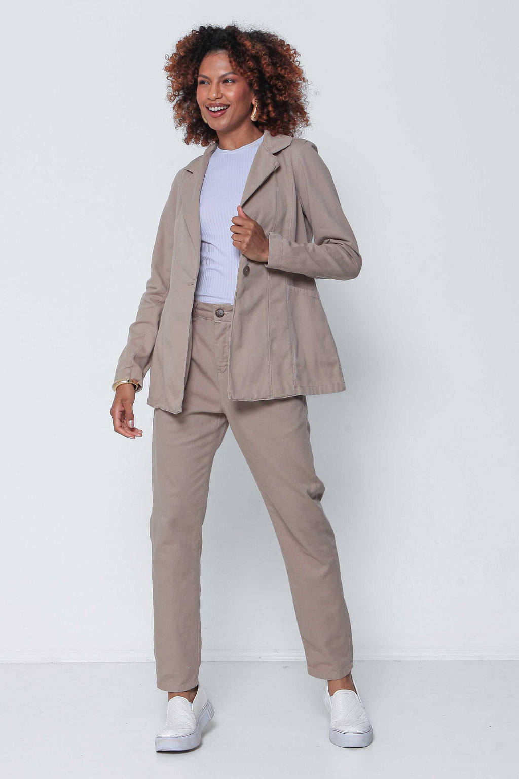 Blazer Feminino Sarja Cáqui Botão Único