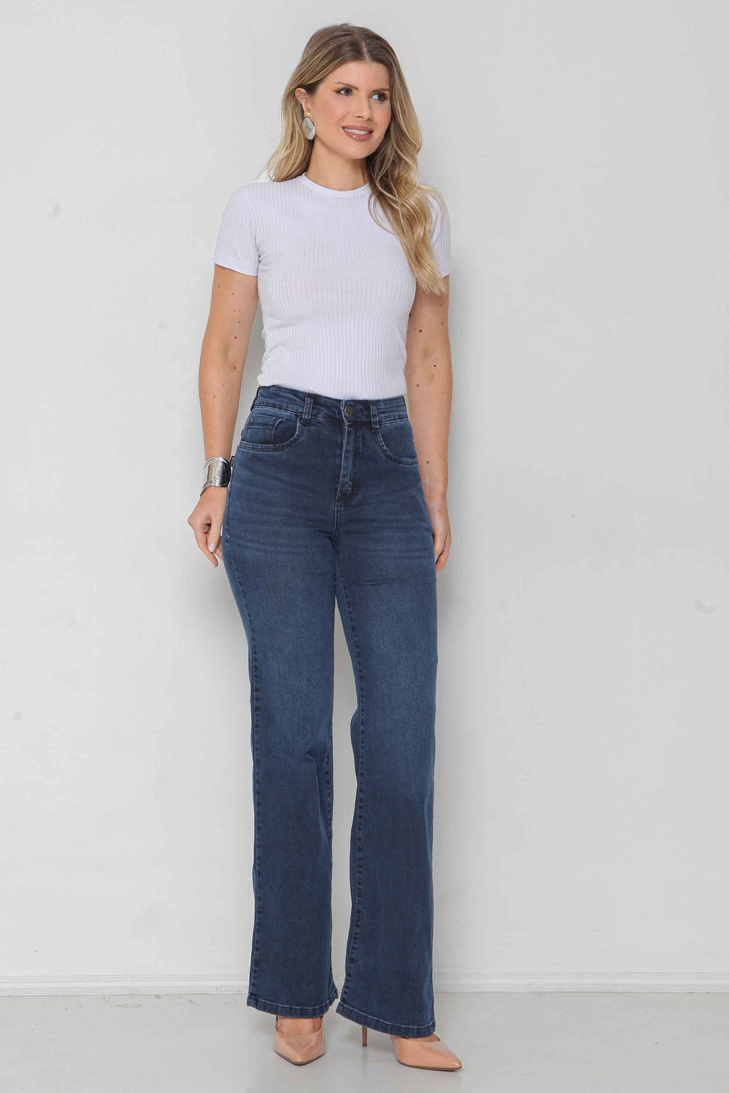Calça Feminina Jeans Wide Leg Escura Padrão ao Plus com Elastano