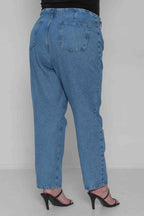 Calça Jeans Feminina Mom Alfaiataria Padrão a Plus sem Elastano