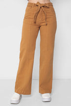 Calça Feminina Sarja Wide Leg com Cinto Cáqui Padrão a Plus Size