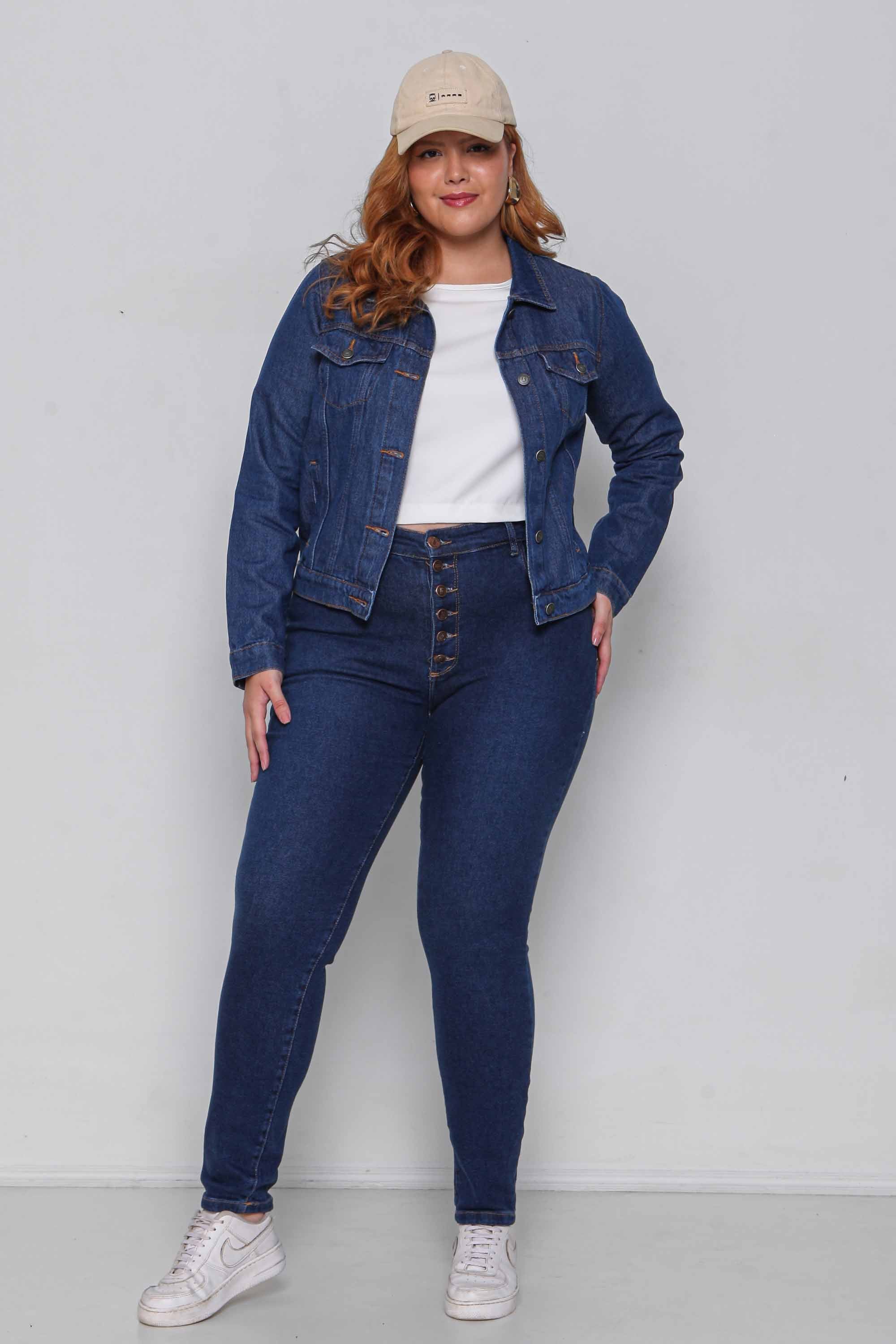 Jaqueta Feminina Jeans Regular Clara e Escura com Bolsos