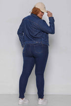 Jaqueta Feminina Jeans Regular Clara e Escura com Bolsos