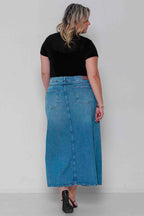 Saia Jeans Midi Fenda Frontal Padrão a Plus sem Elastano