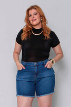 Bermuda Feminina Jeans Meia Coxa Barra Desfiada com Elastano