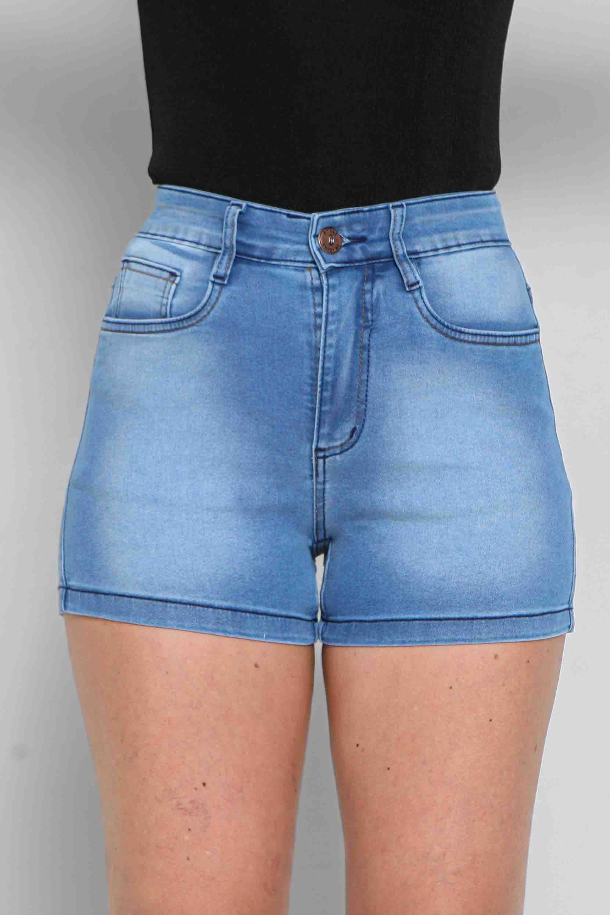 Short Feminino Jeans Claro com Elastano