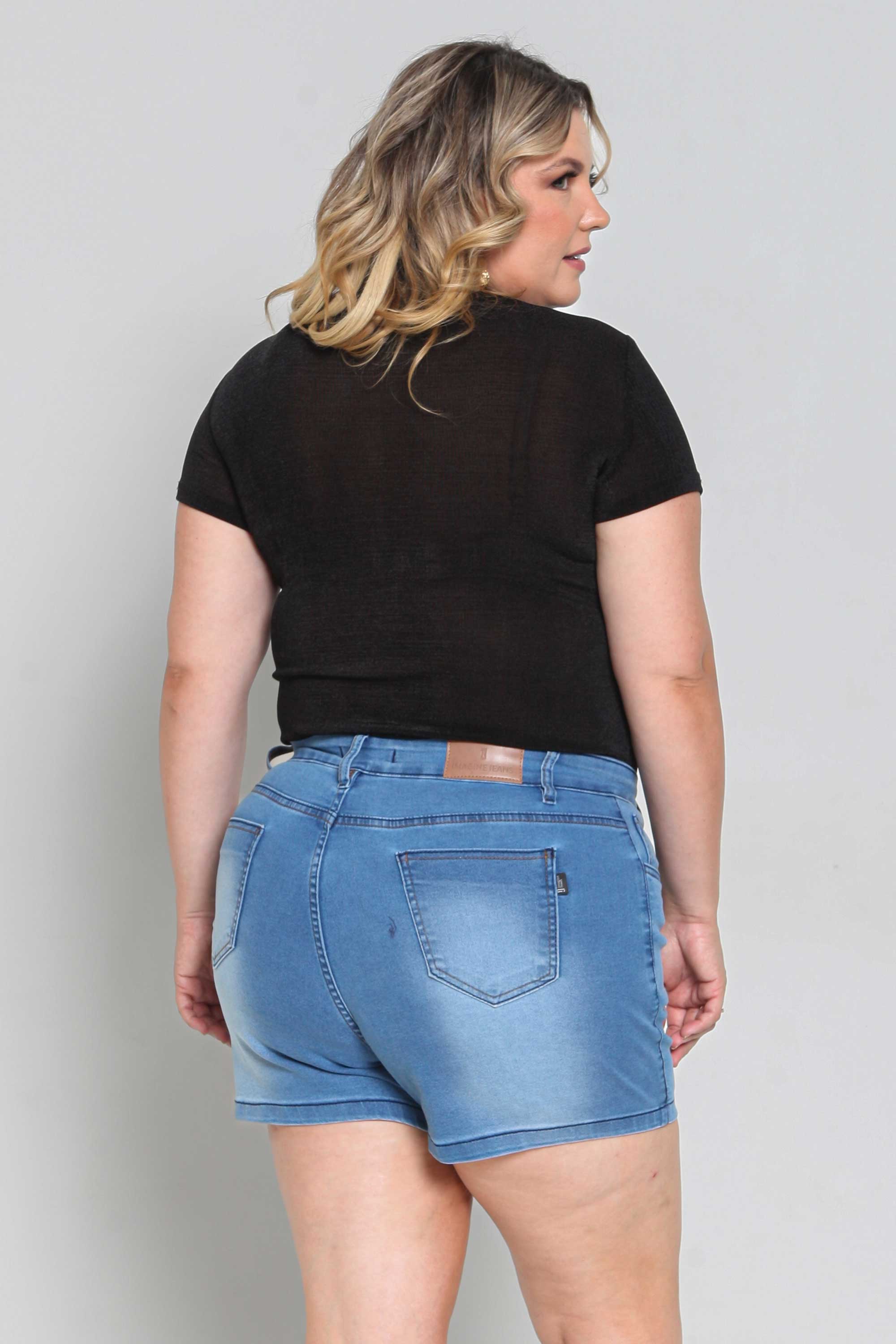 Short Feminino Jeans Claro com Elastano