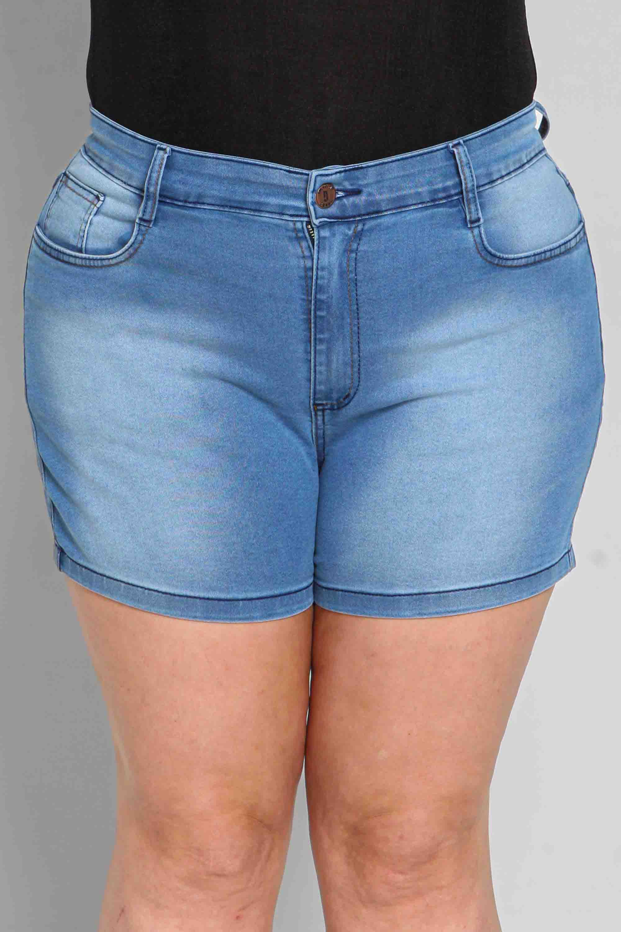 Short Feminino Jeans Claro com Elastano