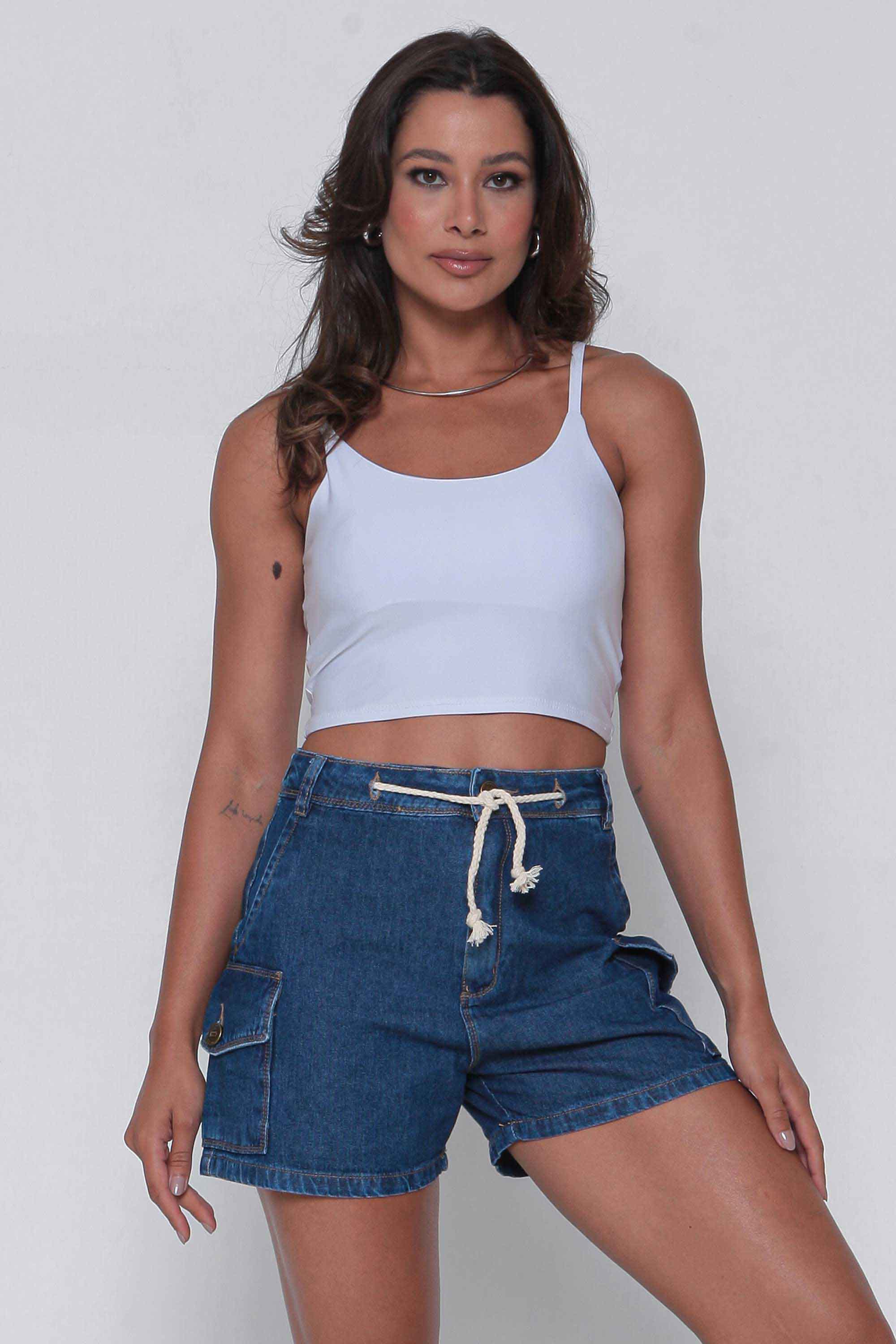 Shorts Jeans Feminino Cargo com Cordão