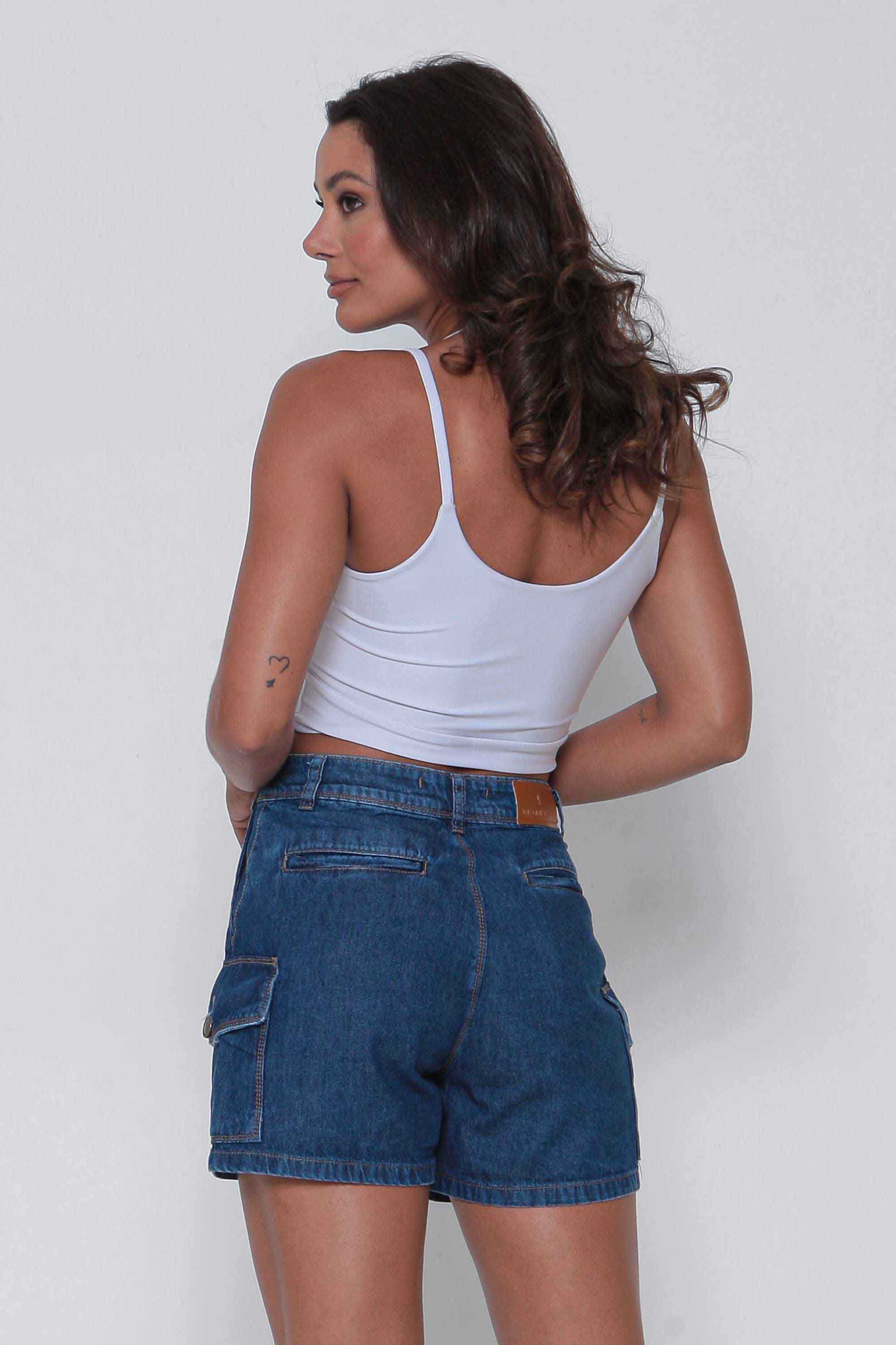 Shorts Jeans Feminino Cargo com Cordão