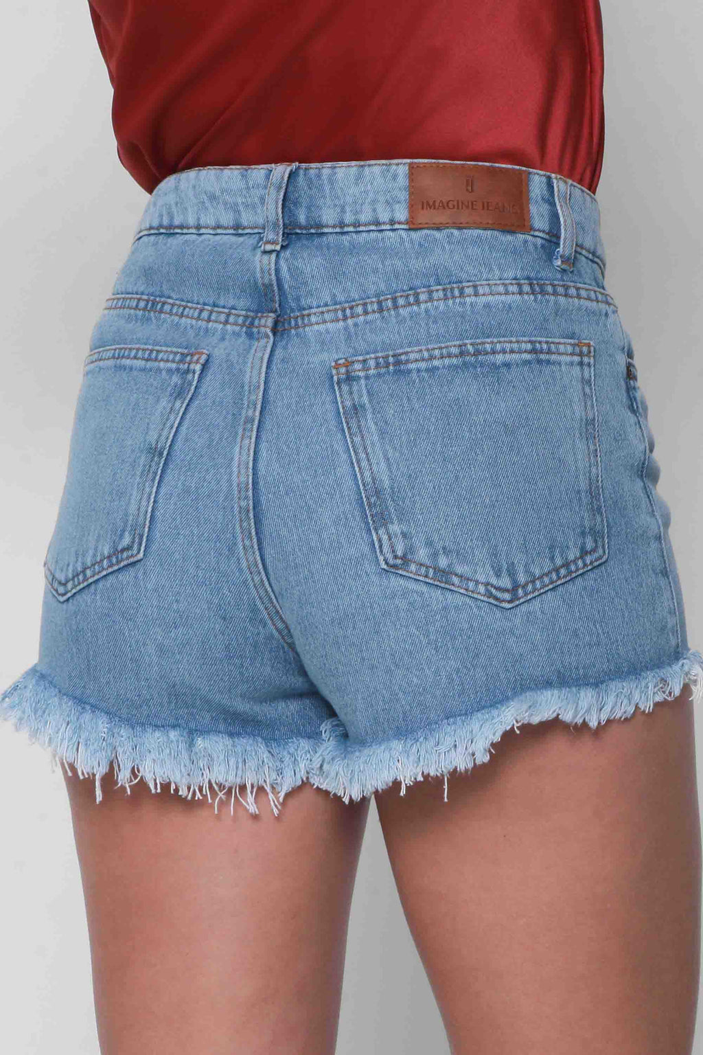 Short Jeans Feminino Barra Desfiada Sem Elastano