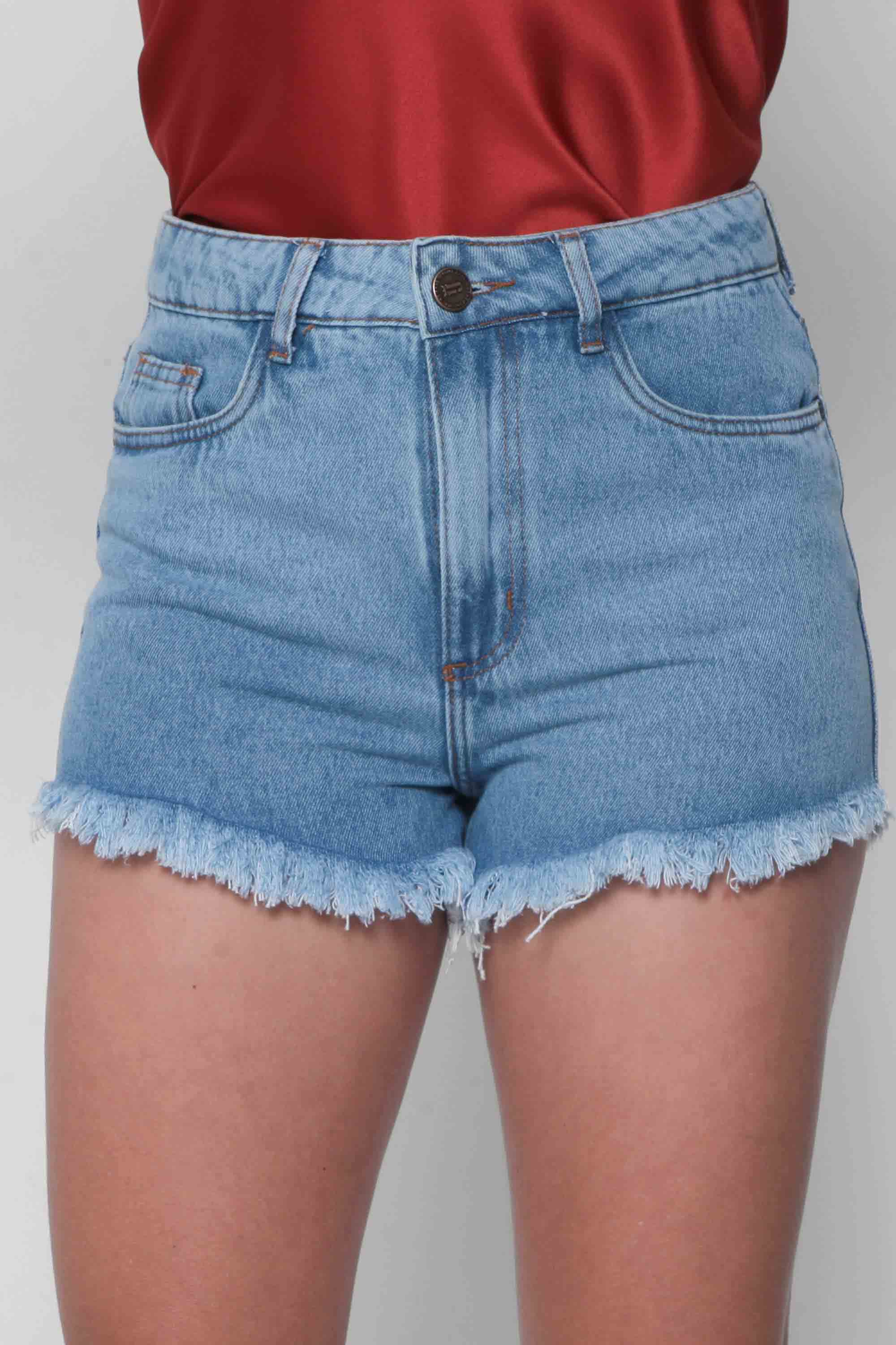 Short Jeans Feminino Barra Desfiada Sem Elastano